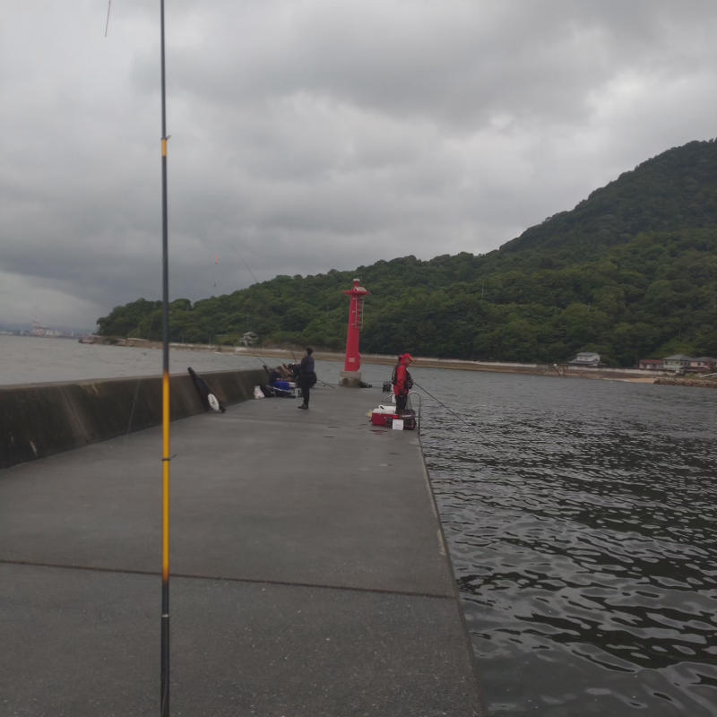 似島 波止 釣り場