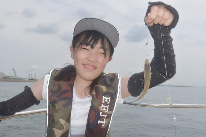 キスを釣ったJrガール