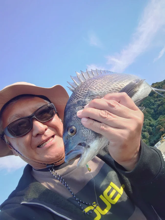 周防大島で釣れたチヌ