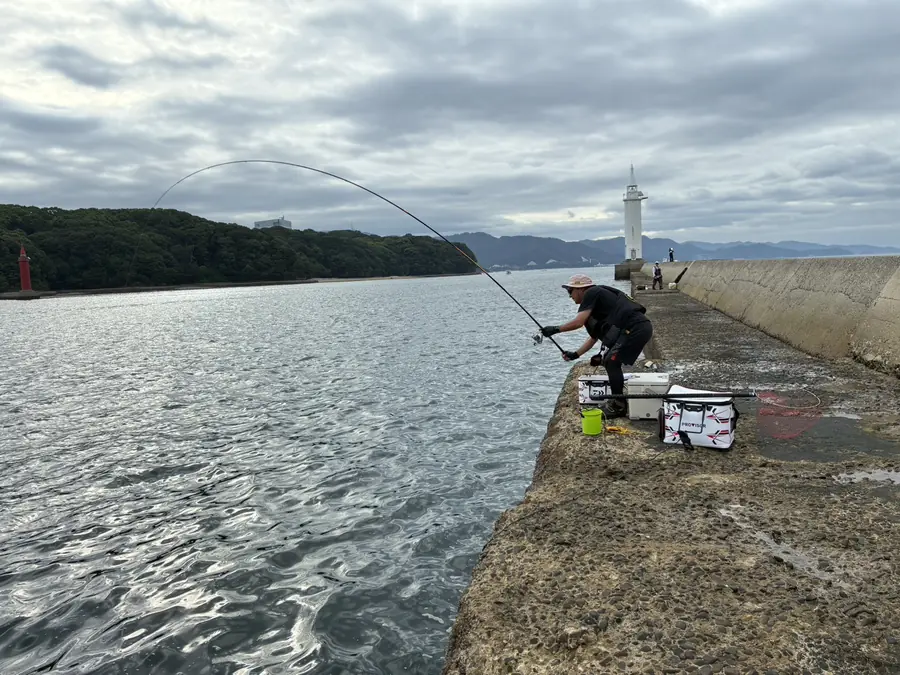 白灯台釣り