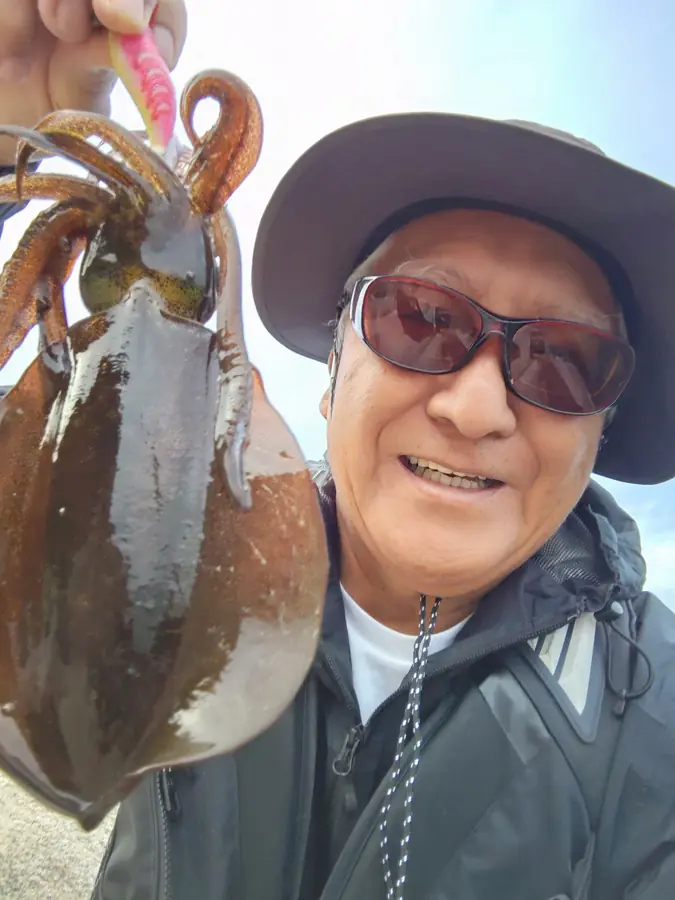 アオリーQサーチダブルグローとアオリイカ